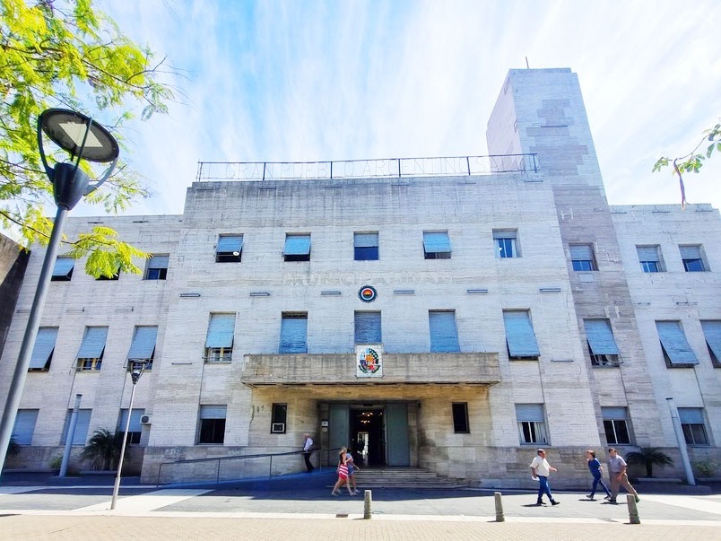 Concurso público abierto para cubrir cargos en la Secretaría de Obras Públicas - imagen de origen
