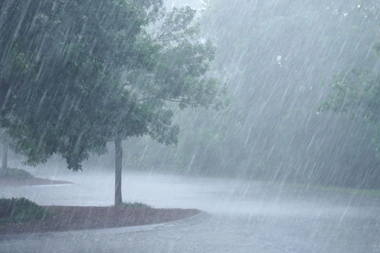 Rige alerta amarilla por lluvias intensas y granizo en 10 departamentos de Entre Ríos - imagen de origen