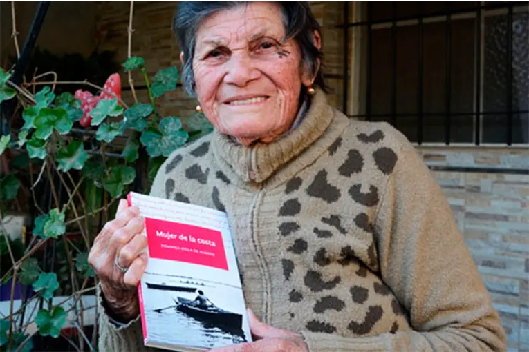 “Dominga Ayala tiene la estatura de una leyenda”, ponderó el editor de su autobiografía - imagen de origen