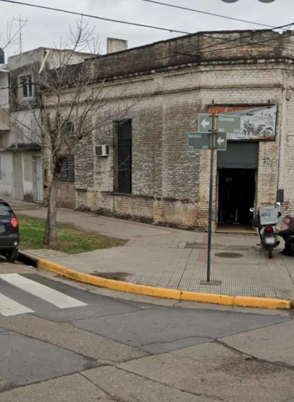 Una mujer murió tras ser atropellada por una moto en Paraná - imagen de origen