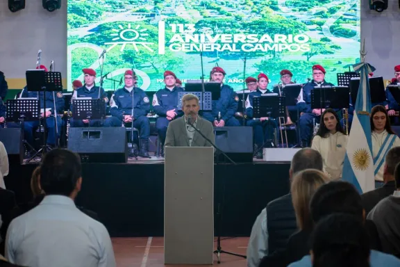 Frigerio participó de los festejos por el aniversario de General Campos e inauguró un nuevo jardín maternal - imagen de origen