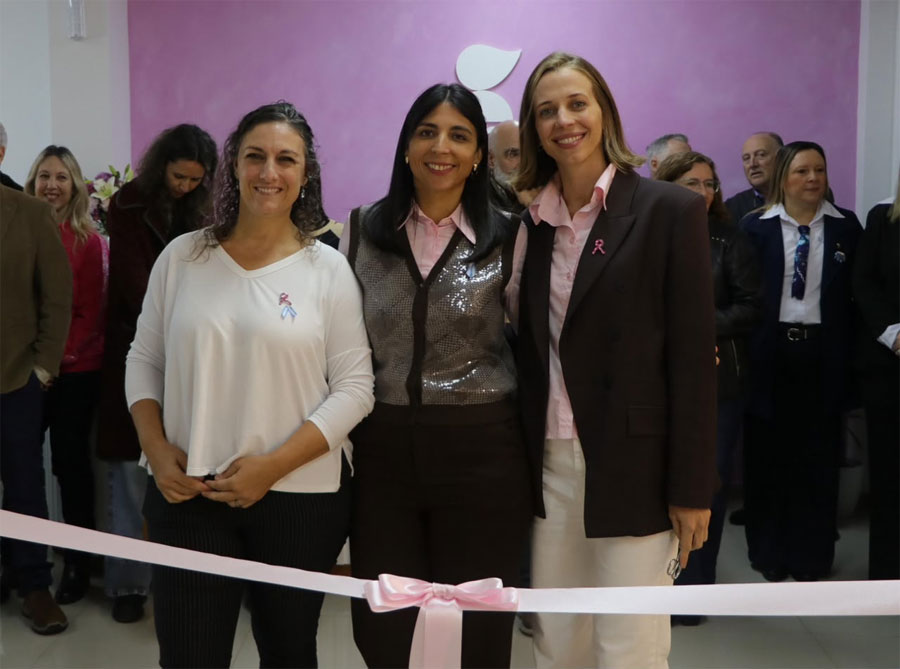 Junto a altos referentes médicos de Argentina, abrió UMA y marca un hito en la salud mamaria de Entre Ríos - imagen de origen