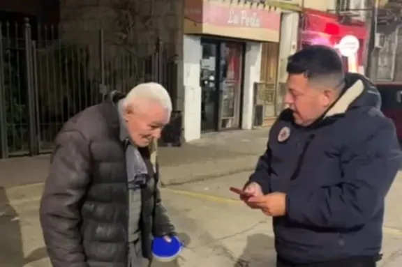 Ante las bajas temperaturas, el Municipio de Paraná intensifica recorridas de asistencia a personas en situación de calle - imagen de origen