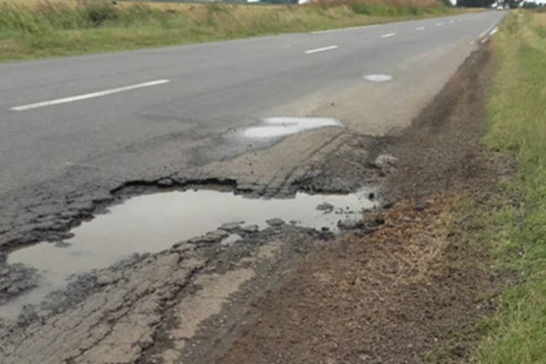 El Gobierno Nacional recortó más de $ 6.000 millones para obras en la Ruta 12 en Entre Ríos - imagen de origen