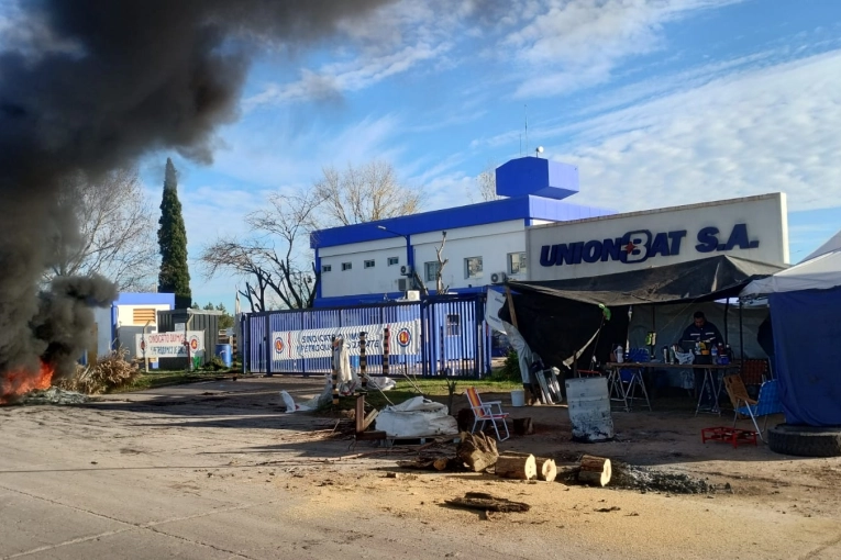 Despidos en UnionBat: la secretaría de Trabajo convocó a conciliación para el jueves - imagen de origen