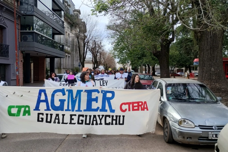 Paro de AGMER este jueves: trabajadores de la educación atraviesan un “empobrecimiento generalizado” - imagen de origen