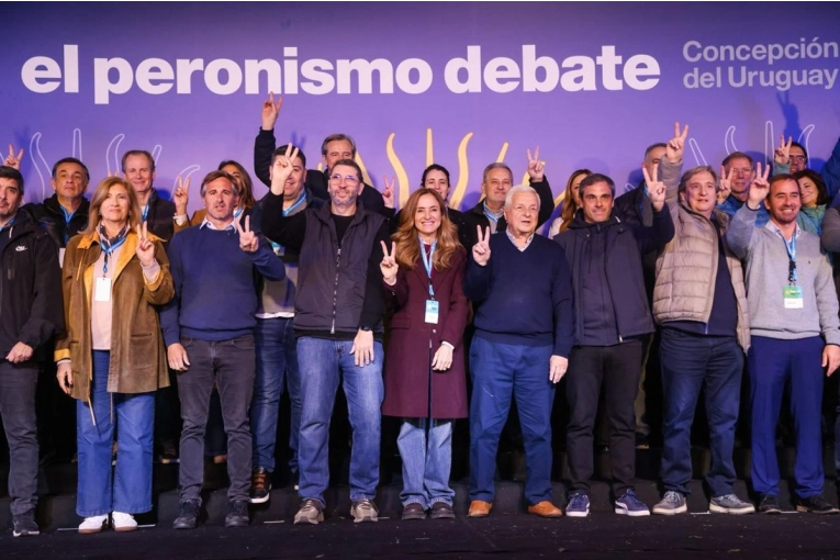 Con participantes de distintos puntos del país se reunió el Peronismo Federal en Concepción del Uruguay - imagen de origen