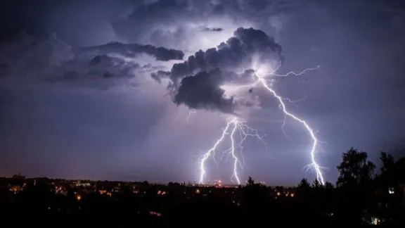 Emitieron alerta amarilla por tormentas para este lunes - imagen de origen