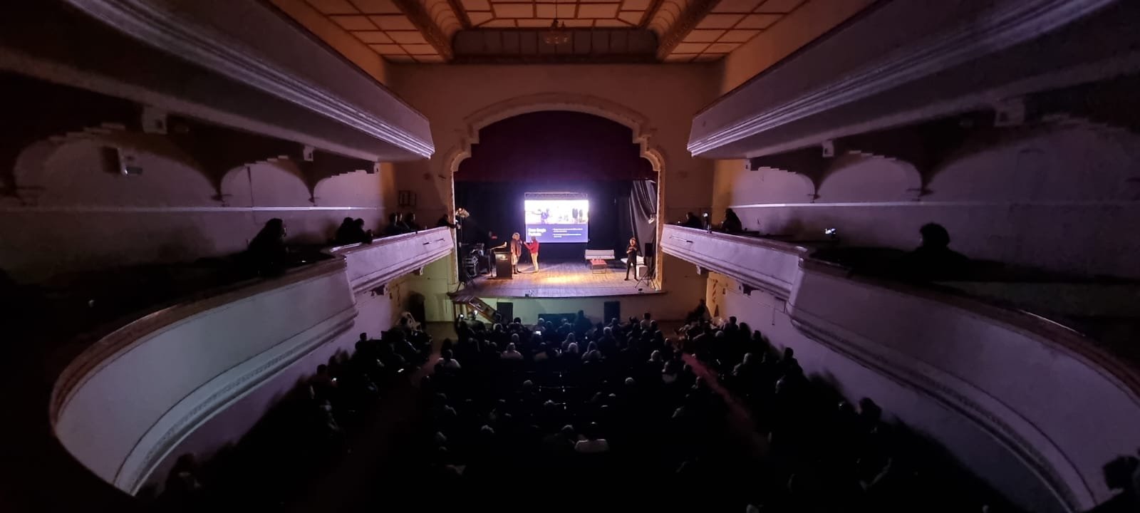 Nuevo congreso sobre OVNIS se realizará en Victoria - imagen de origen