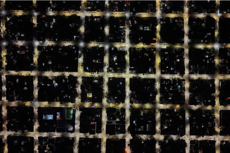 Davico: “La transformación LED llegó a Zona 2 con más de 500 luminarias nuevas” - imagen de origen