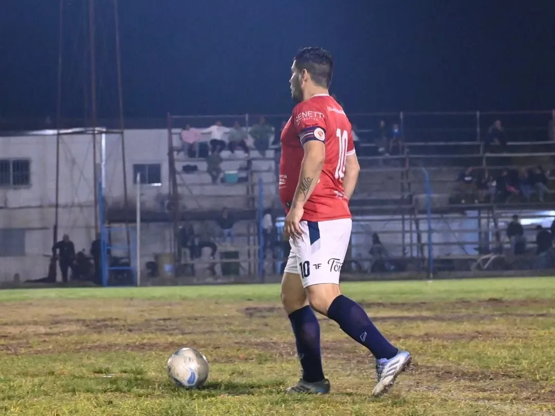 Independiente le ganó a Sarmiento y se prende en el lote de los de arriba en el Apertura - imagen de origen