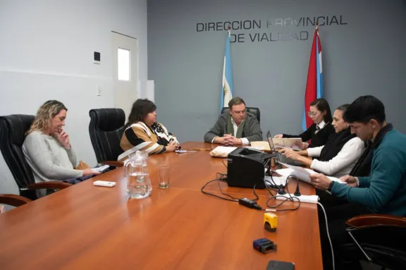 Presentaron ofertas para la construcción de alcantarillas y calzadas sumergibles para el departamento Federal - imagen de origen