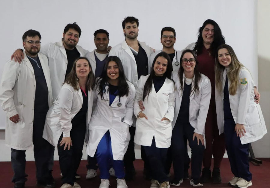 Once nuevos médicos aprobaron el ECOE y culminaron la carrera de Medicina en la UCU - imagen de origen