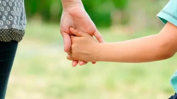 Cierra el viernes la convocatoria pública nacional para la adopción de una niña entrerriana de 6 años - imagen de origen