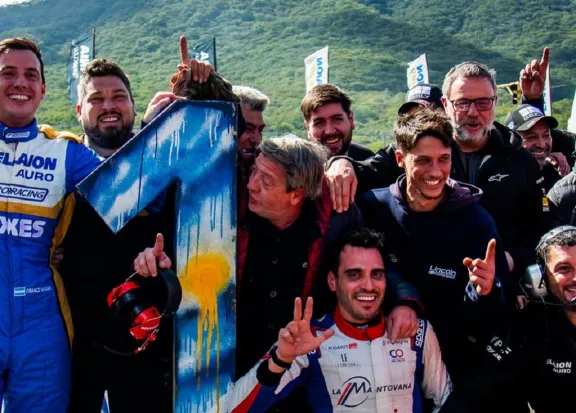 Riva logró el segundo puesto en Salta: "Demostramos que estamos a la altura" - imagen de origen