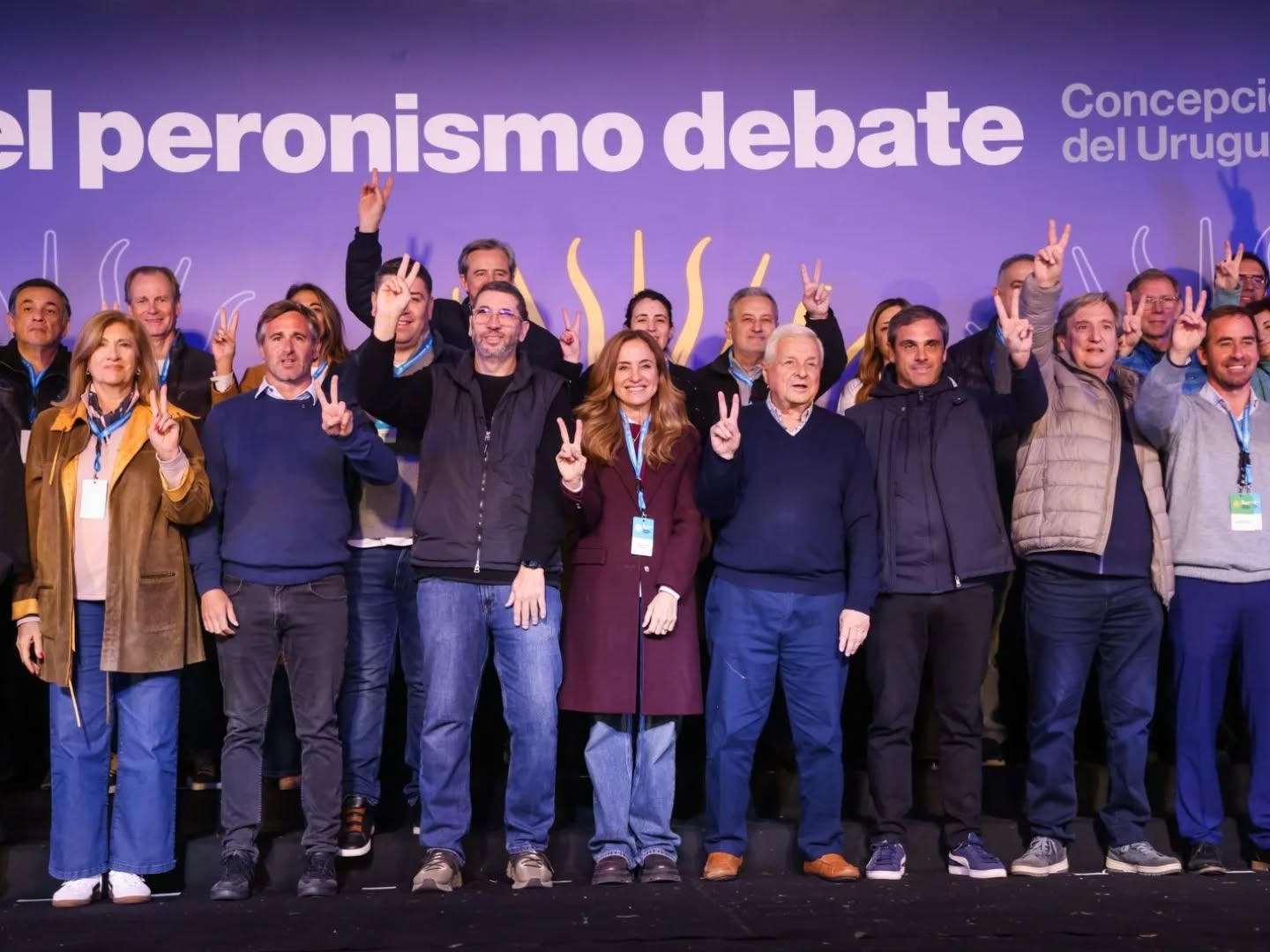 El "Peronismo Federal" se congregó en Concepción del Uruguay: Fuertes críticas al modelo de Milei y debate sobre la coherencia partidaria - 7PAGINAS - imagen de origen