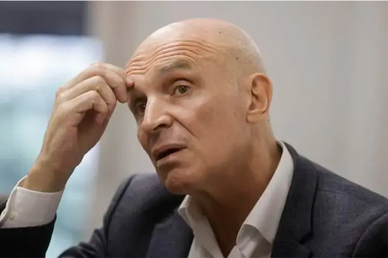 Sostienen que José Luis Espert presentó un contrato falso para justificar US$200.000 - imagen de origen