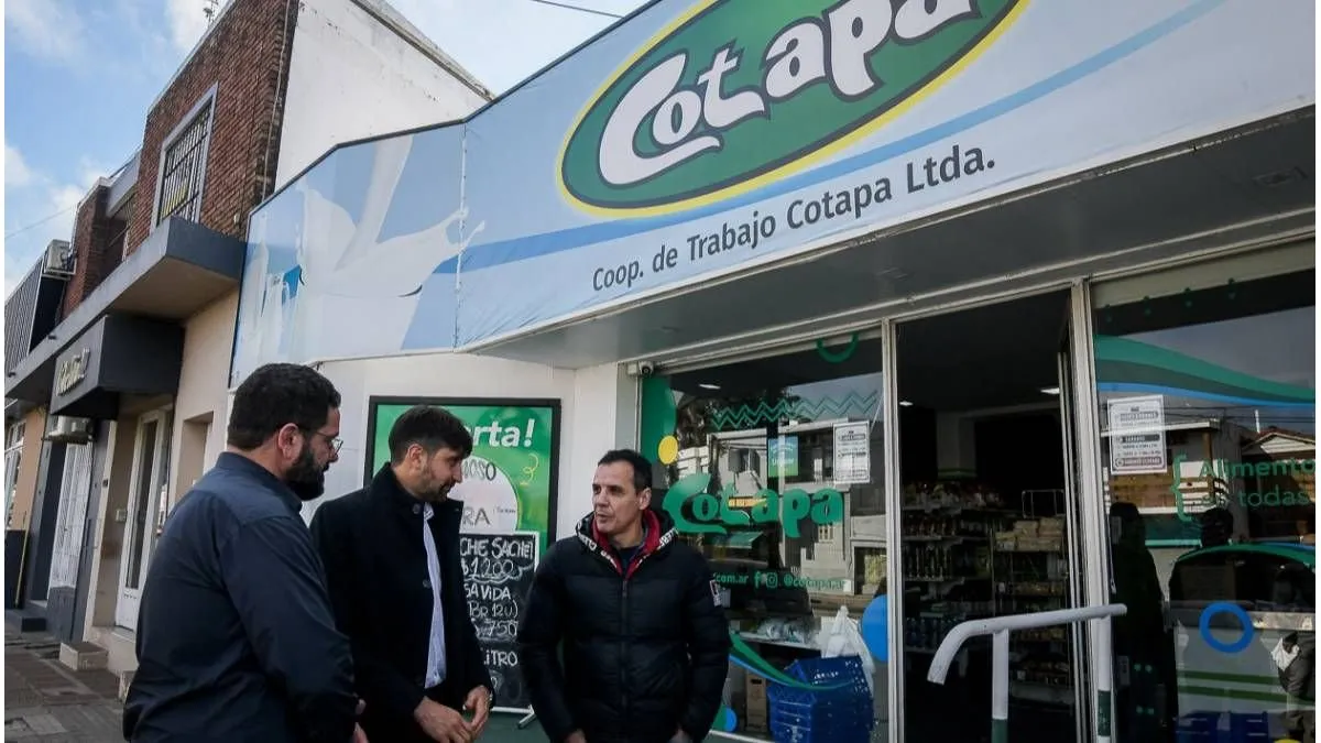 Estudiantes universitarios accederán a descuentos en Cotapa - imagen de origen