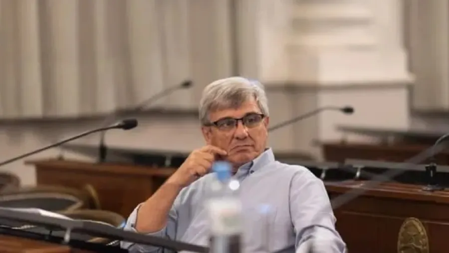 Dal Molín: “Fue un error presentar el pedido de jubilación, pido disculpas y ya pedí el retiro del trámite” | Análisis - imagen de origen