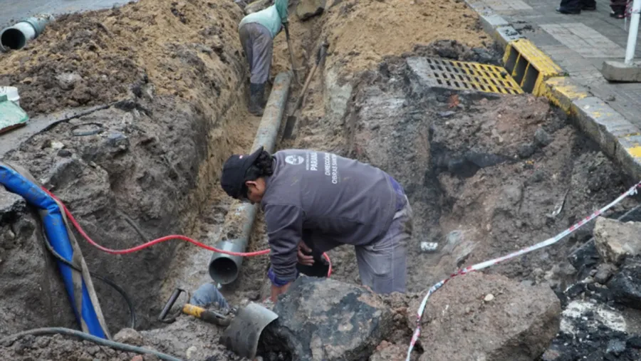 Por trabajos en cañerías, habrá cortes de agua en la zona de Candiotti, Avenida Ramírez y Sudamérica | Análisis - imagen de origen