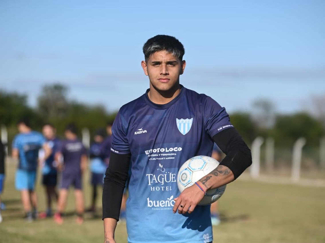 Agustín Solís, el joven delantero de Juventud Unida que persigue su sueño a fuerza de goles y sacrificio - imagen de origen