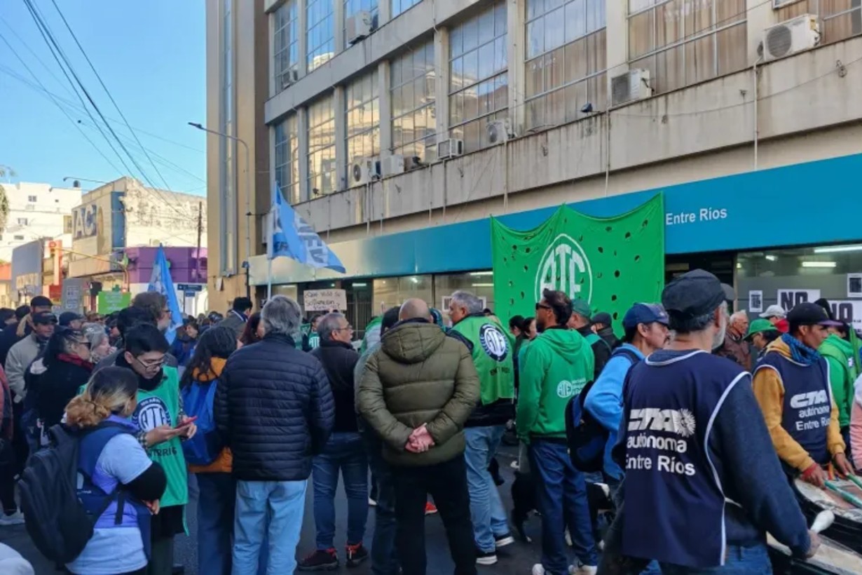 La Multisectorial volvió a marchar contra la reforma - Informe Digital - imagen de origen