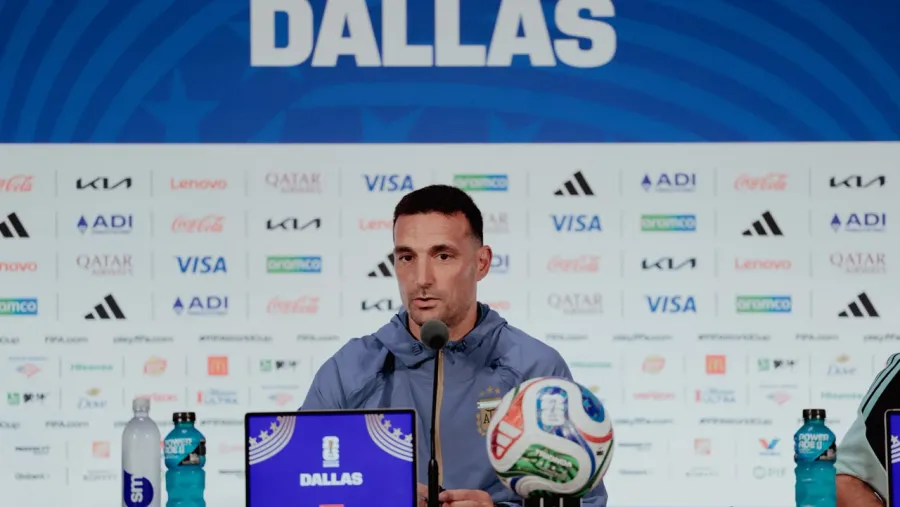 Scaloni dijo que “Messi va a ser suplente” y que “hay grandes jugadores que merecen entrar” | Análisis - imagen de origen
