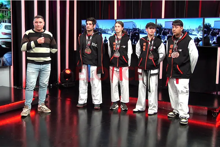 Taekwondo entrerriano: volvieron con 12 medallas del Sudamericano y ya sueñan con el Mundial - imagen de origen
