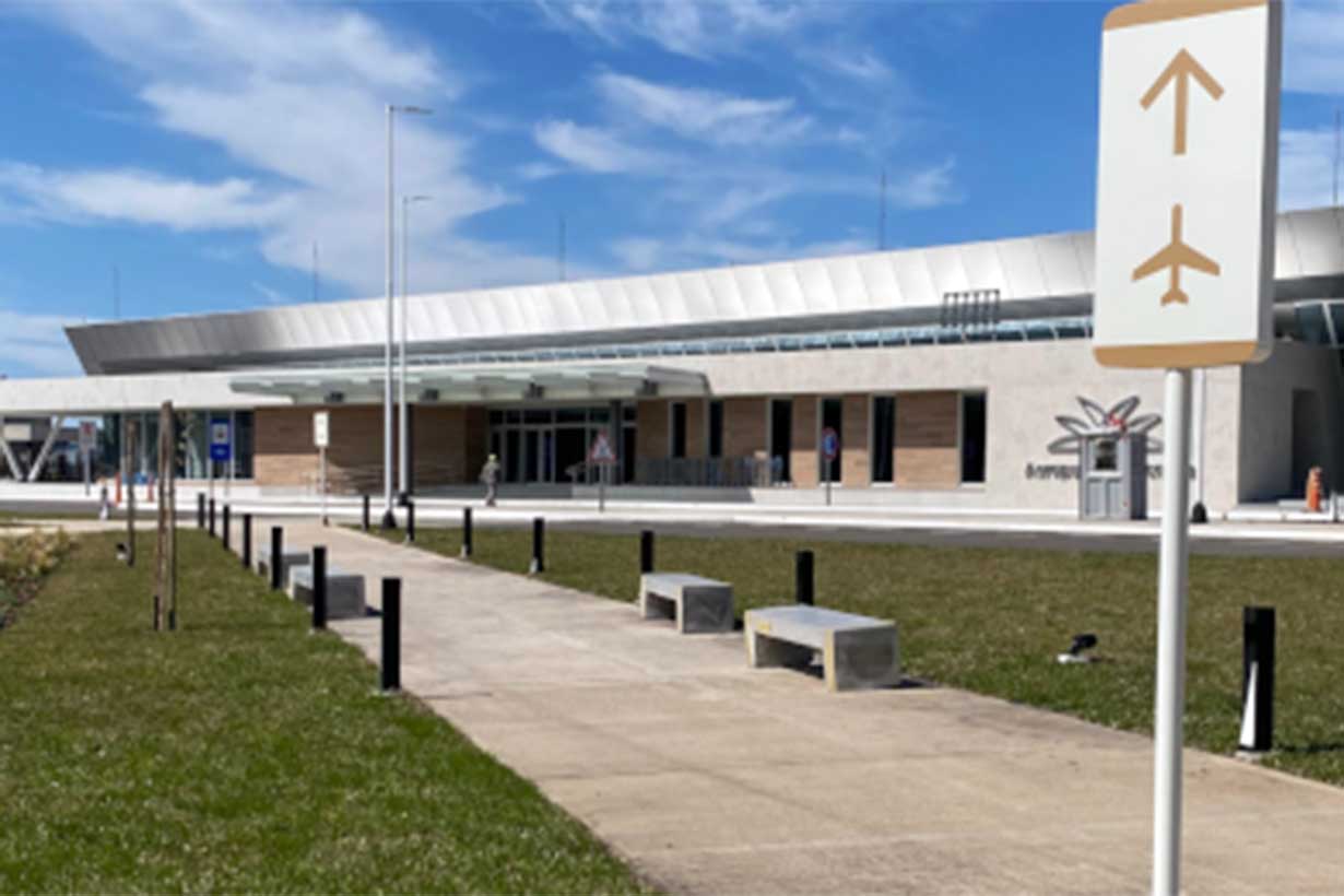 Prorrogaron el plazo de la convocatoria para equipar la plataforma de rodaje del Aeropuerto de Concordia - Noticias - Elentrerios.com - imagen de origen