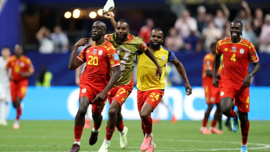 Congo le dio vuelta el partido a Uzbekistán y sigue en carrera | Análisis - imagen de origen