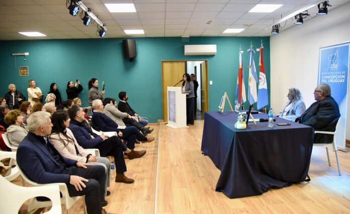 Presentaron un libro que rescata la vida y el legado de Teresa Ratto, la primera médica entrerriana - imagen de origen
