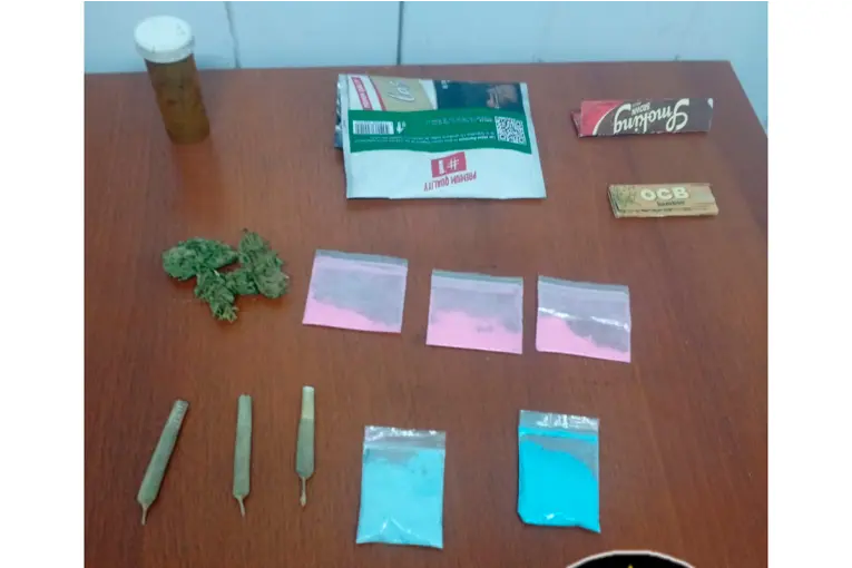 Secuestraron “tusi” y marihuana en un control vial sobre Ruta 12 - imagen de origen