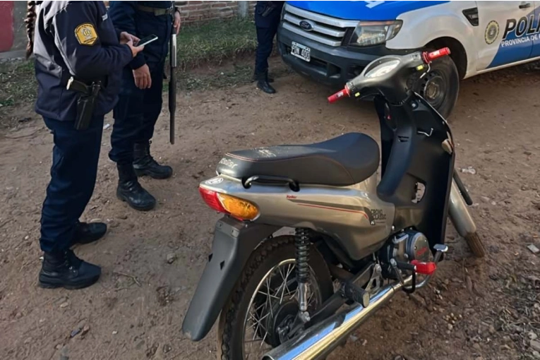 Avisó a su primo que le habían robado la moto pero terminó como el autor del hecho - imagen de origen