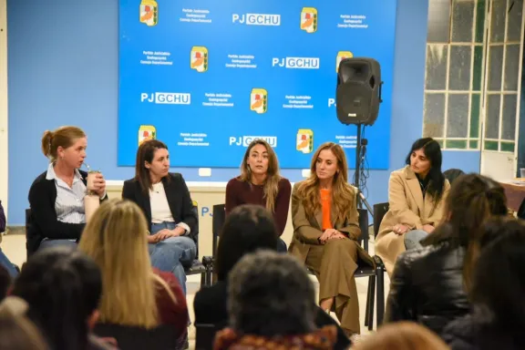 Las mujeres del PJ mueven sus fichas de cara a 2027 - imagen de origen