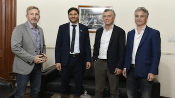Macri se mostró con Frigerio y Pullaro: preocupación por la economía, señales del apoyo al Gobierno y dudas sobre 2027 - Informe Digital - imagen de origen