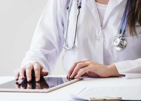 Gualeguaychú: Instituciones locales analizaron la implementación de los certificados médicos digitales - imagen de origen