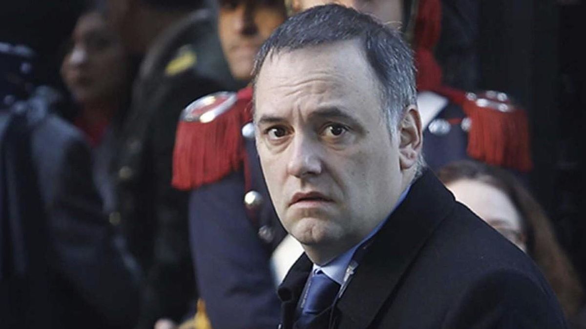 Detectaron movimientos por más de US$100.000 en las billeteras virtuales de Manuel Adorni - imagen de origen