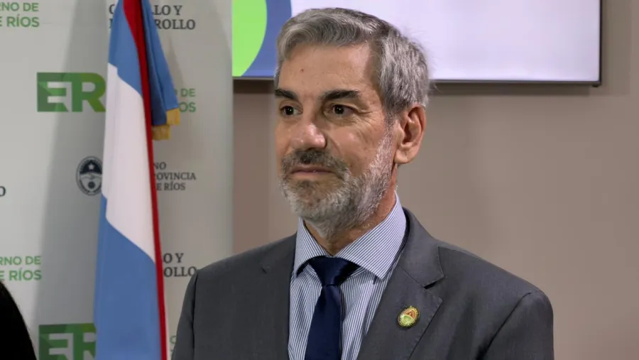 El aguinaldo para estatales entrerrianos se abonará tras la liquidación de sueldos de junio | Análisis - imagen de origen