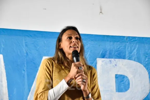 Lorena Arrozogaray pidió "un peronismo con propuestas" y cuestionó el impacto económico del modelo de Milei - imagen de origen