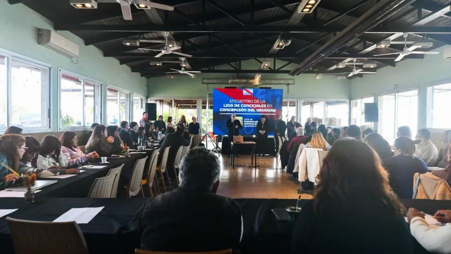 Concejales justicialistas de Entre Ríos impulsan agenda tecnológica en los municipios | Análisis - imagen de origen