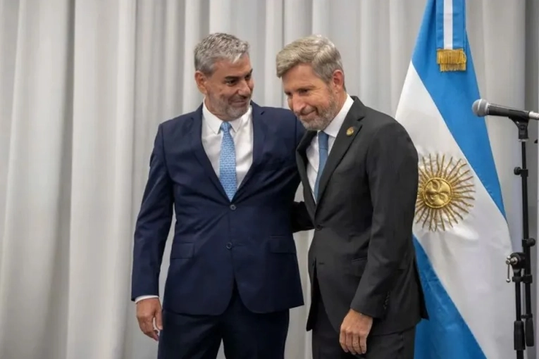 Frigerio anunció una serie de “medidas aliviadoras” para el comercio entrerriano - imagen de origen