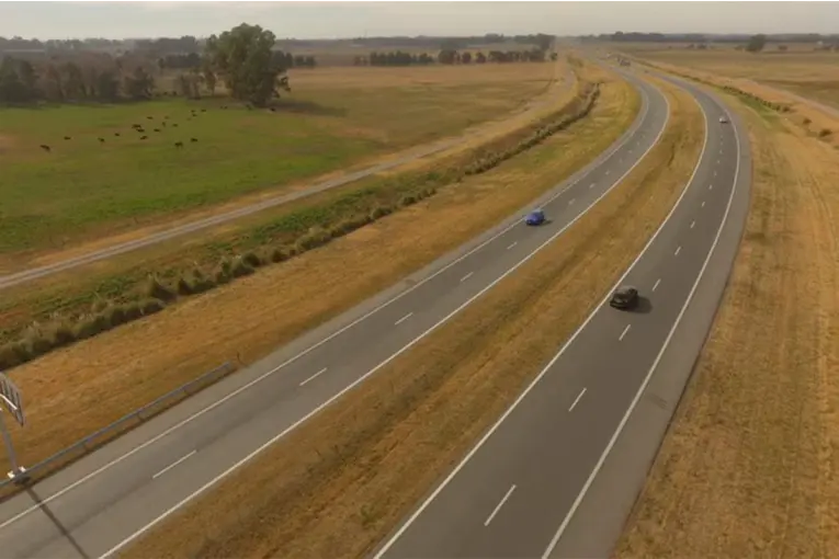 El Gobierno dio otro paso en las concesiones viales y cedió 1.871 kilómetros de rutas a privados - imagen de origen