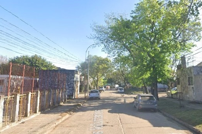 Vecinos de zona oeste piden vigilancia policial a la entrada y a la salida de la escuela - imagen de origen