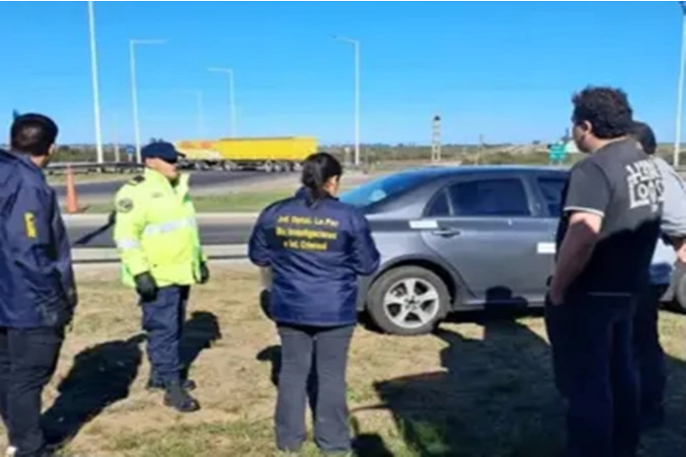 Asaltaron a mano armada a un comerciante en Entre Ríos, huyeron por la ruta y fueron capturados - imagen de origen