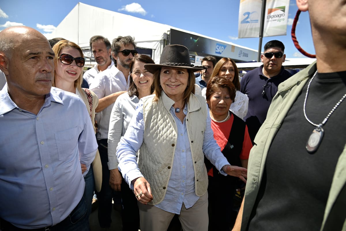 El guiño de la senadora. Patricia Bullrich refuerza su perfil propio y suma señales al electorado macrista - Informe Digital - imagen de origen