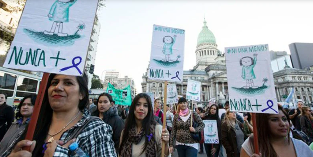 A 11 años del primer grito, el país volvió a marchar por "Ni Una Menos": Concordia se movilizará a la plaza 25 de Mayo - 7PAGINAS - imagen de origen