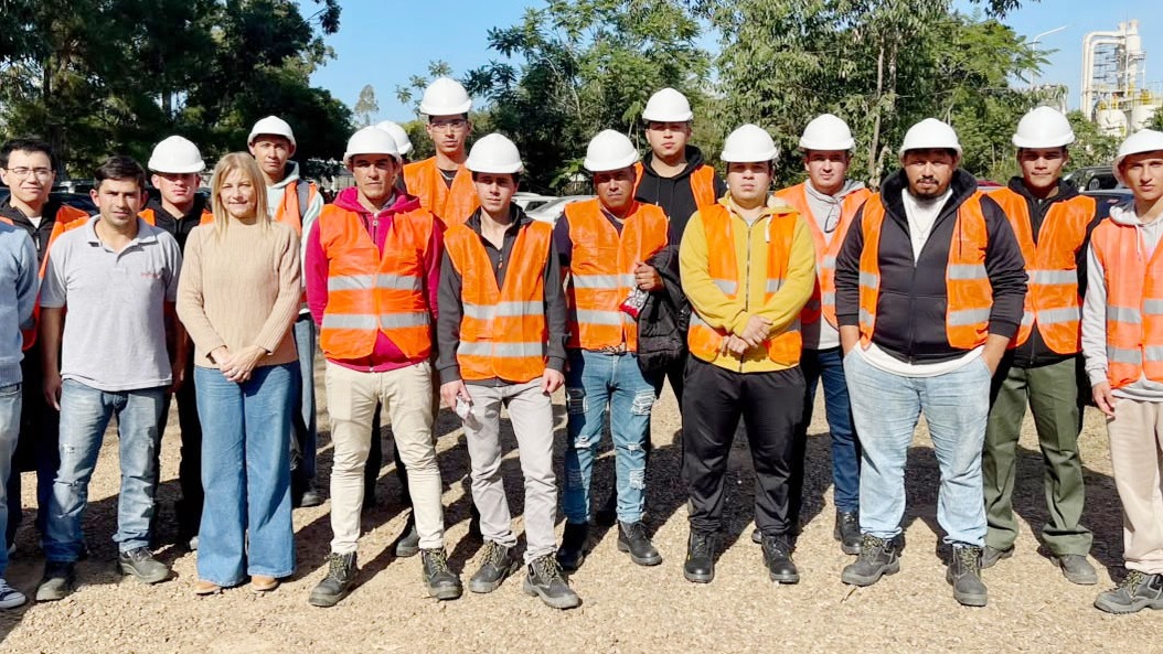 El municipio colaboró en la incorporación laboral de 17 concordienses a través de un trabajo conjunto con el sector privado - imagen de origen