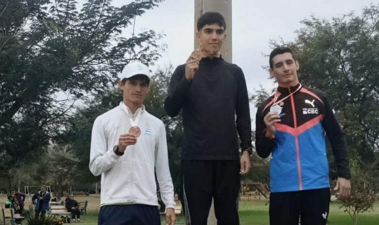 Atleta de Los Conquistadores se coronó campeón provincial de Cross Country - imagen de origen