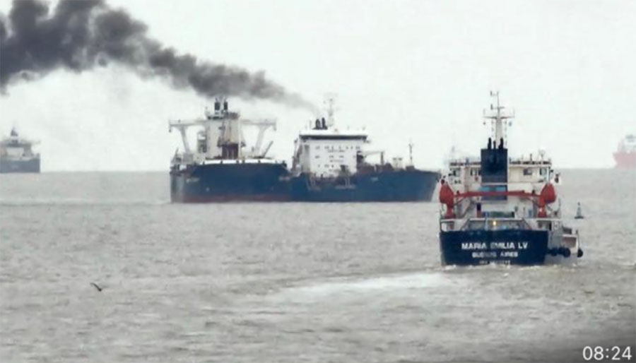 Incidente en el Canal Brown: dos buques rozaron durante una maniobra de sobrepaso mientras navegaban hacia Campana - imagen de origen
