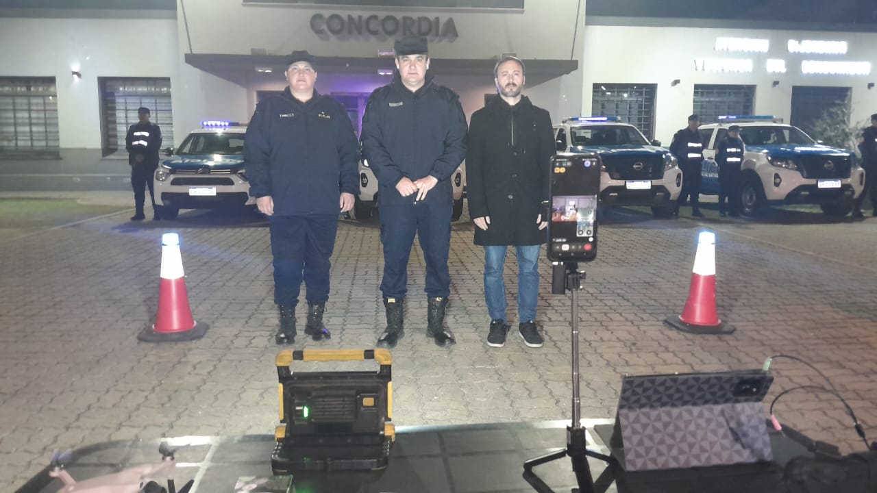 Concordia se sumó a la "Operación Blindaje Provincial": "Hoy realmente se ve una policía muy activa", destacó Azcue - 7PAGINAS - imagen de origen